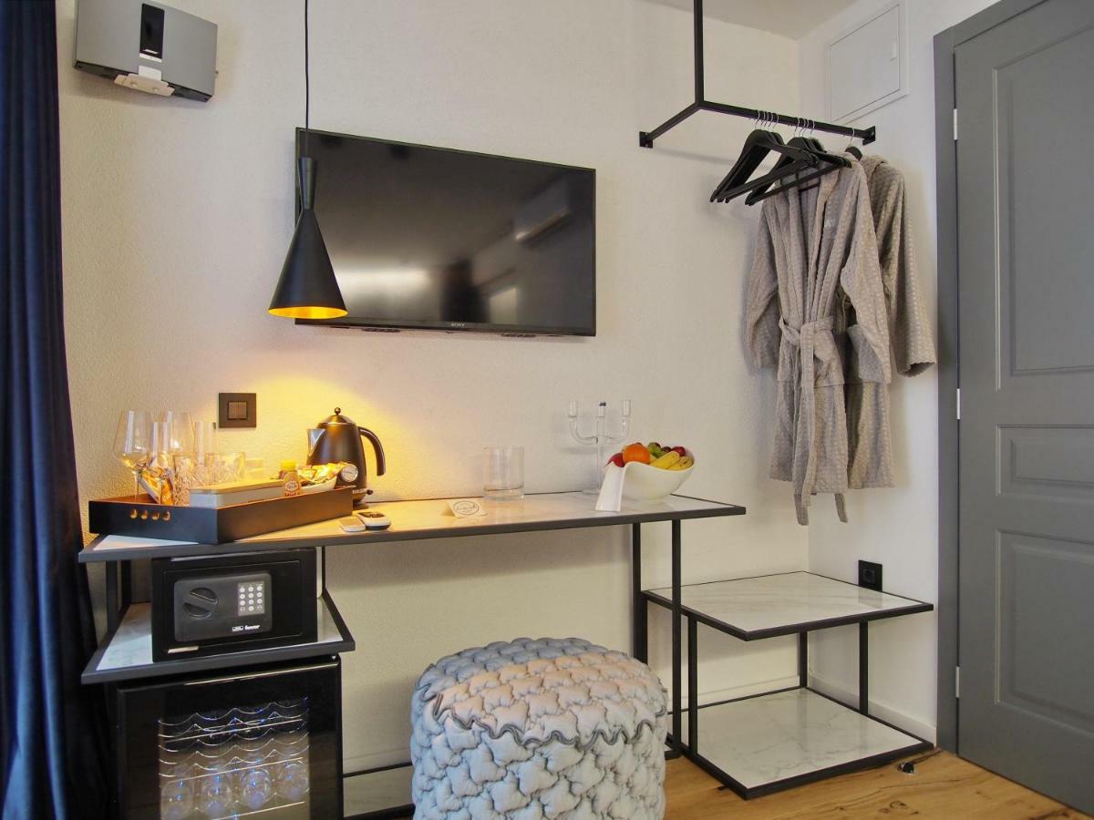 Guest house La E Bella Ii 4*